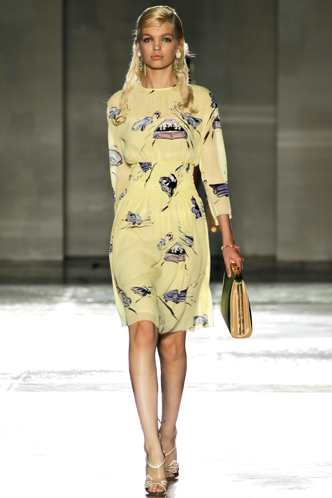 Prada 2012DƬ
