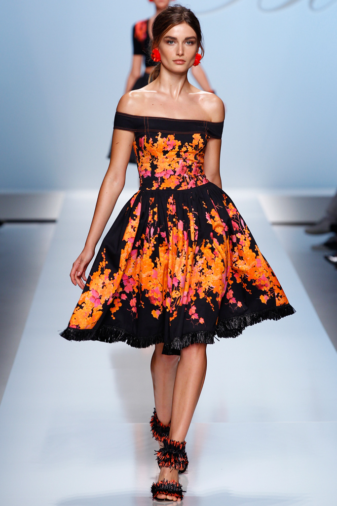 Blumarine 2012DƬ