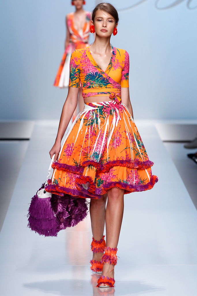 Blumarine 2012DƬ