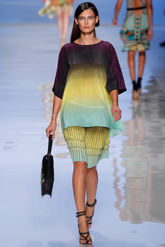 Etro 2012DƬ