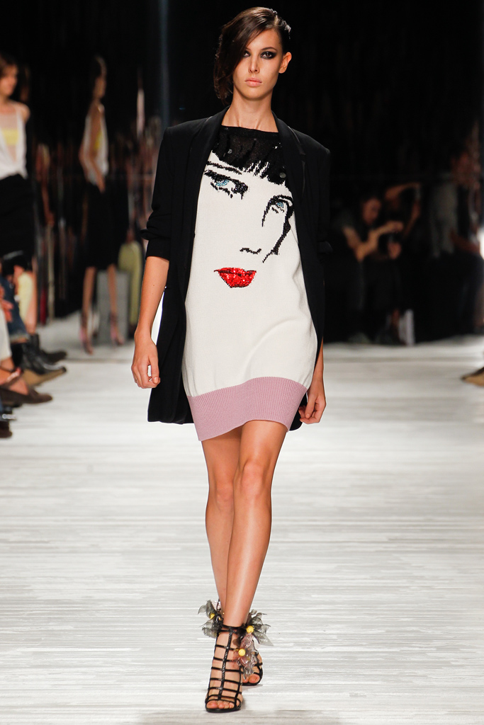 Iceberg 2012(chng)DƬ