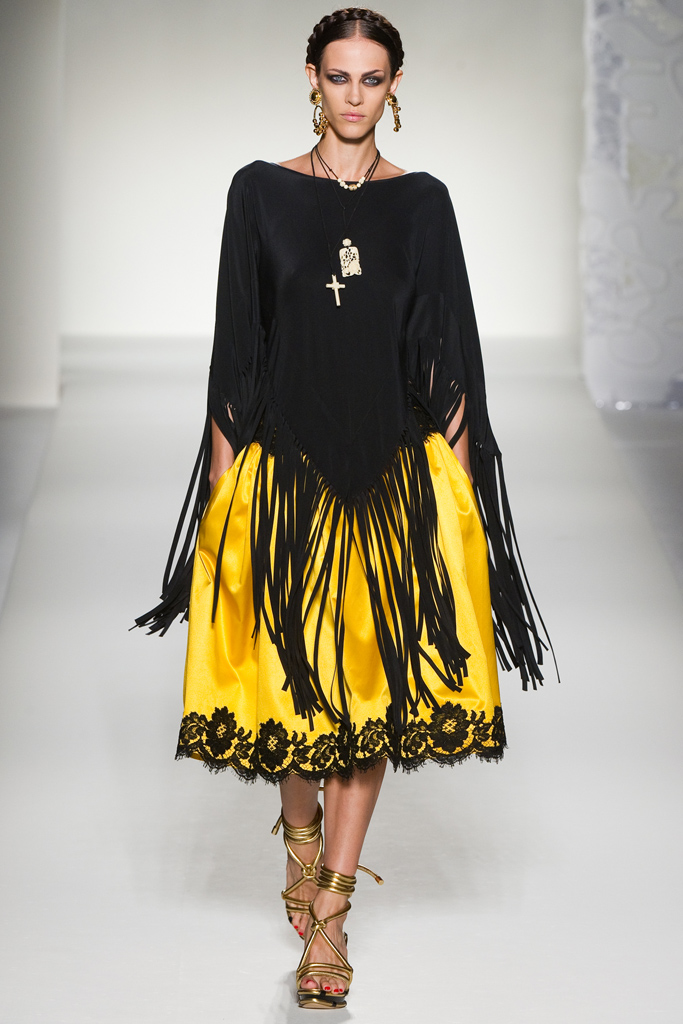 Moschino 2012DƬ
