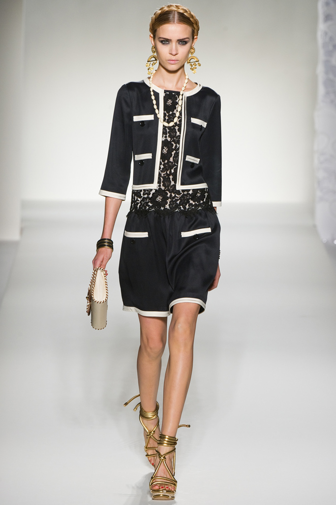 Moschino 2012DƬ