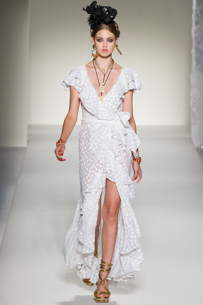 Moschino 2012DƬ