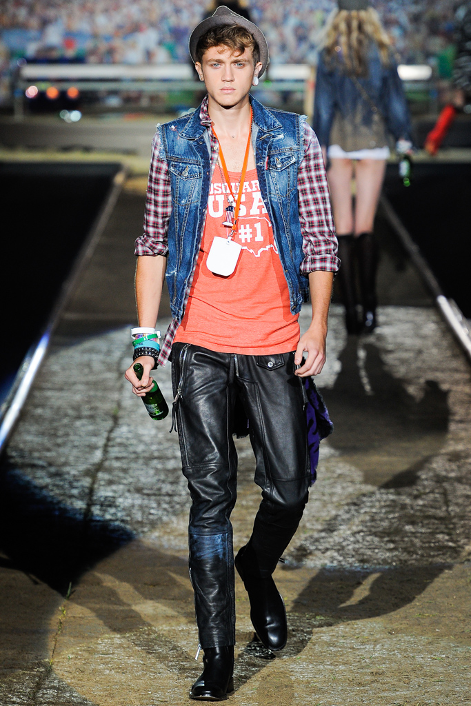 Dsquared2 2012DƬ
