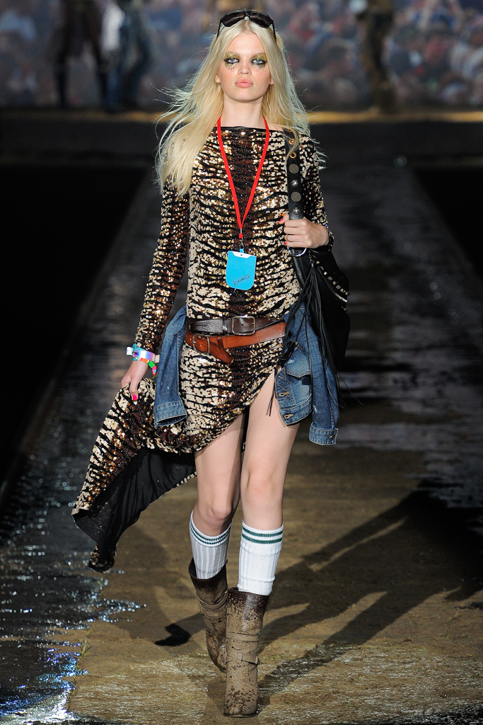Dsquared2 2012DƬ