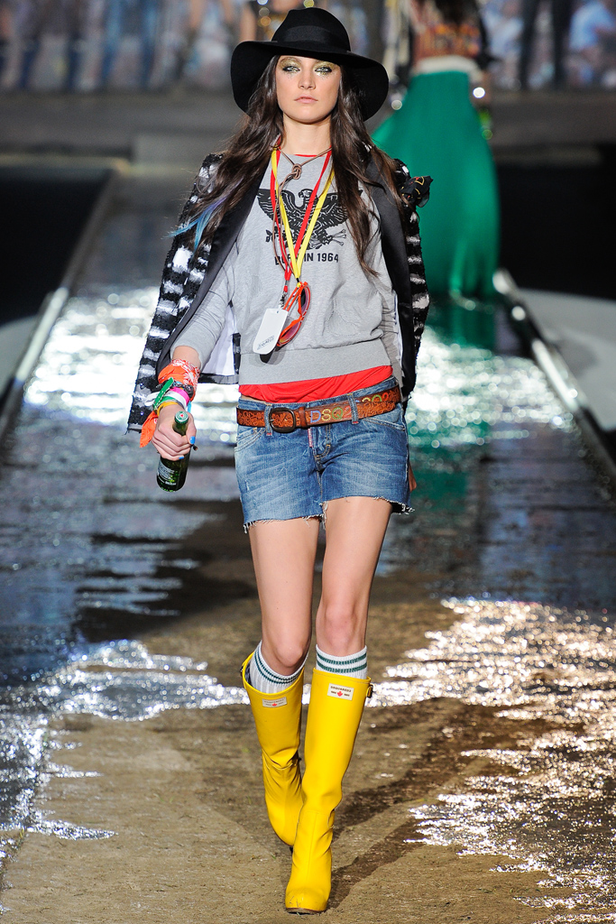 Dsquared2 2012DƬ