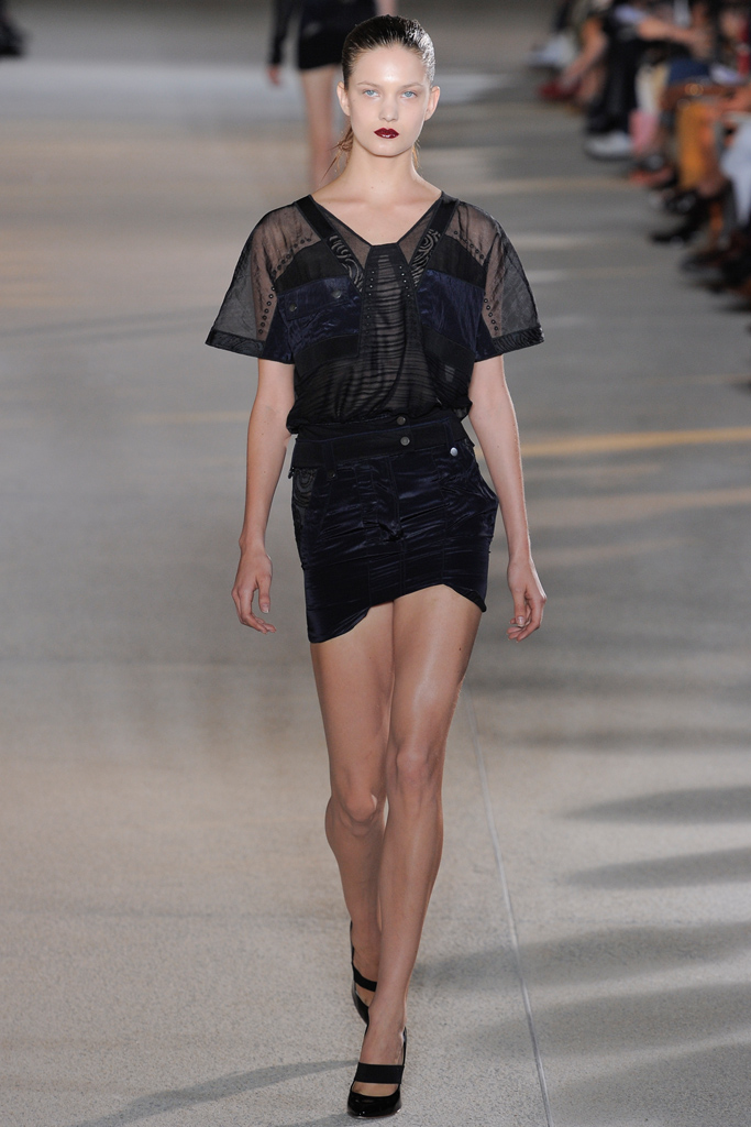 Anthony Vaccarello 2012DƬ