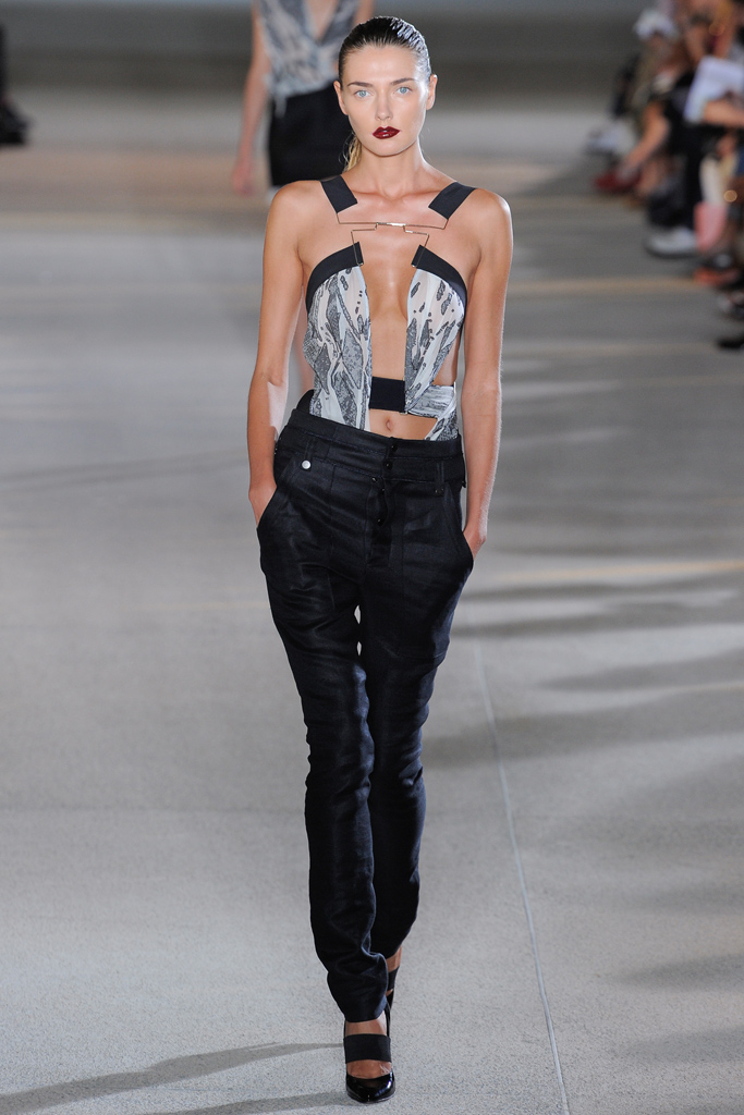 Anthony Vaccarello 2012DƬ