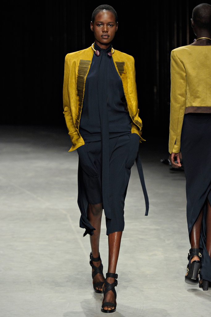 Damir Doma 2012DƬ