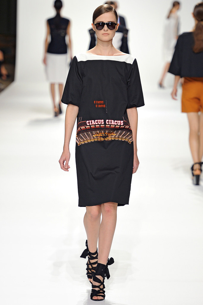 Dries Van Noten 2012DƬ