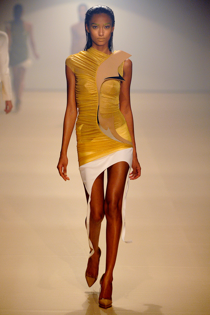 Mugler 2012DƬ