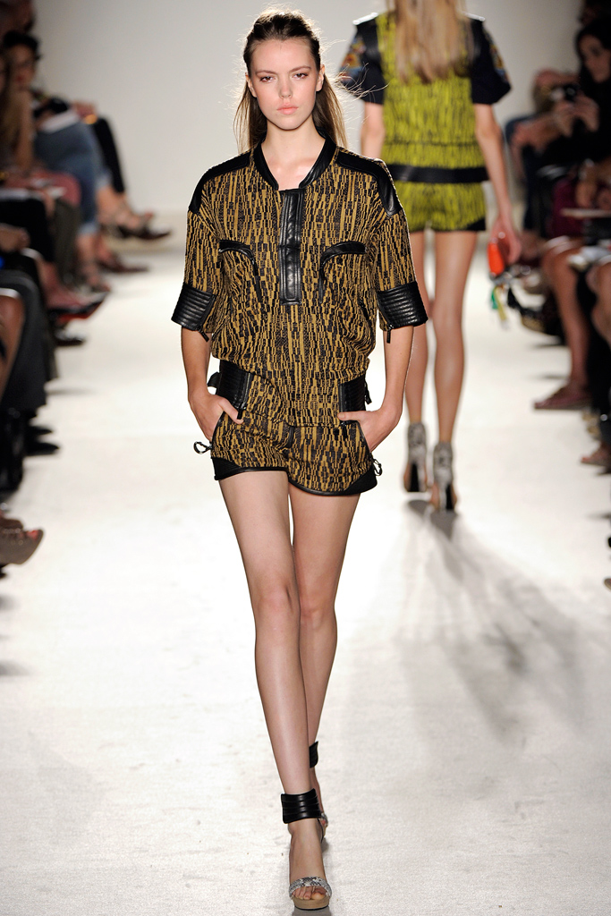 Barbara Bui 2012(chng)DƬ