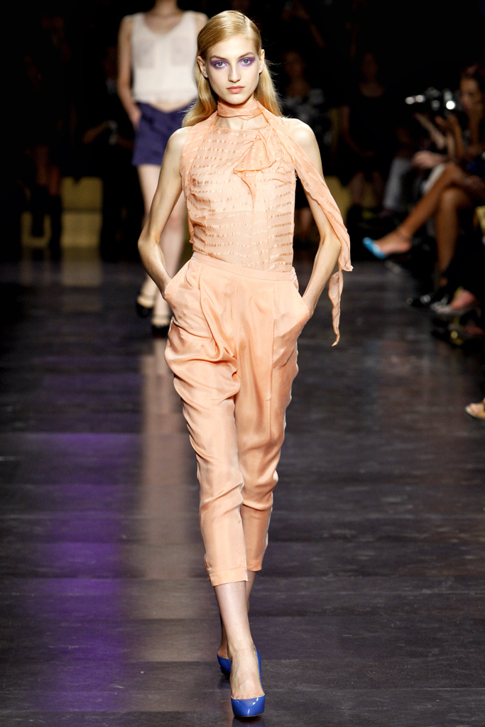 Cacharel 2012DƬ