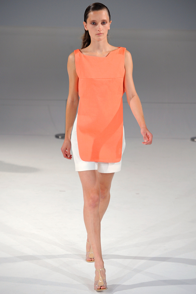 Chalayan 2012DƬ