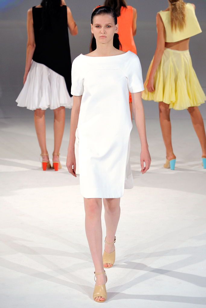 Chalayan 2012DƬ