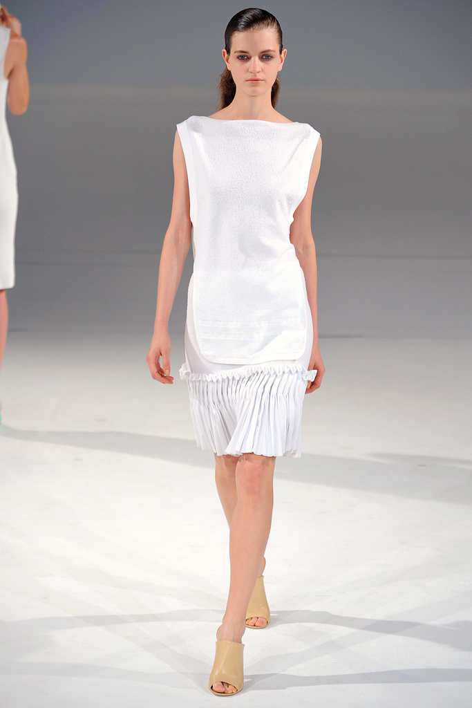 Chalayan 2012DƬ