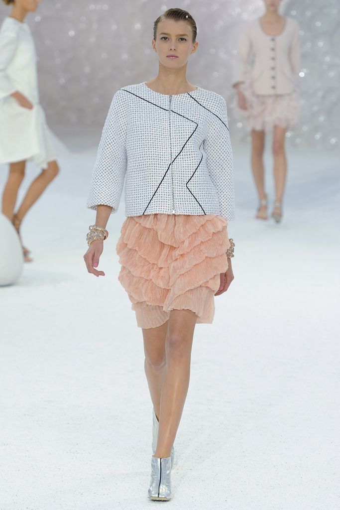 Chanel 2012(chng)DƬ