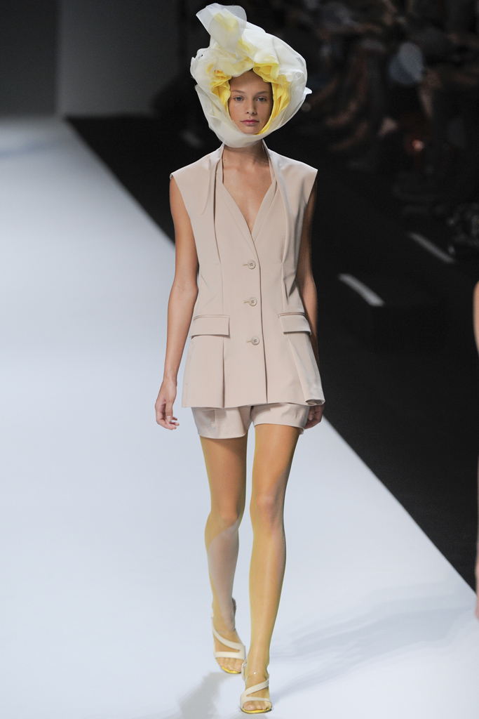 Issey Miyake 2012DƬ