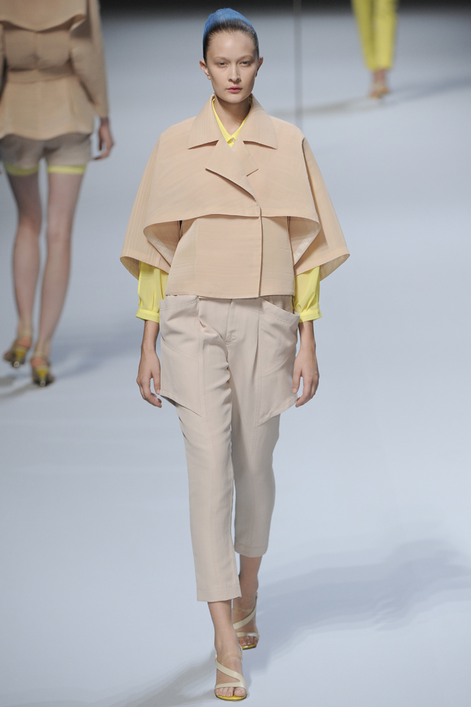 Issey Miyake 2012DƬ
