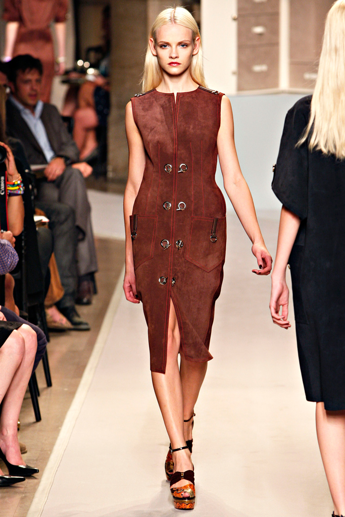 Loewe 2012DƬ