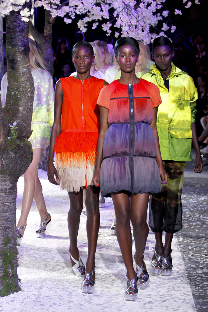 Moncler Gamme Rouge 2012DƬ