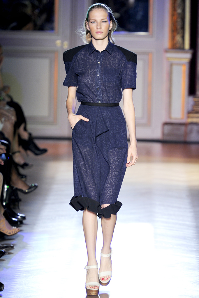 Roland Mouret 2012DƬ