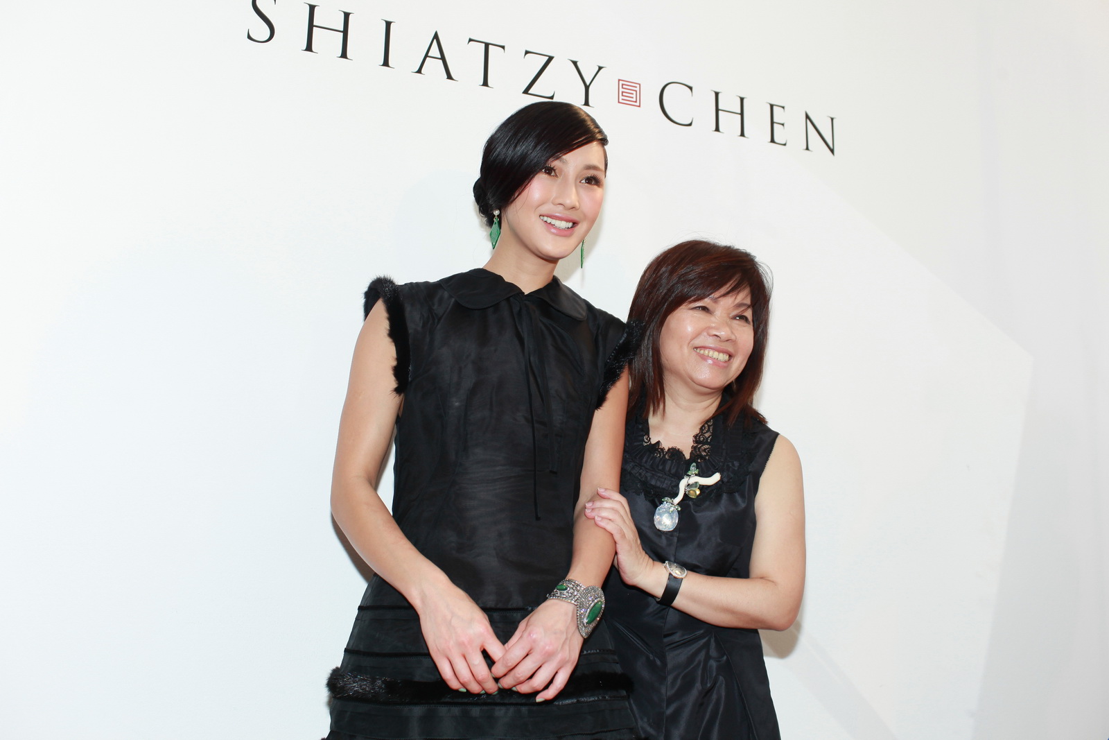SHIATZY CHEN 2012ǰ DƬ