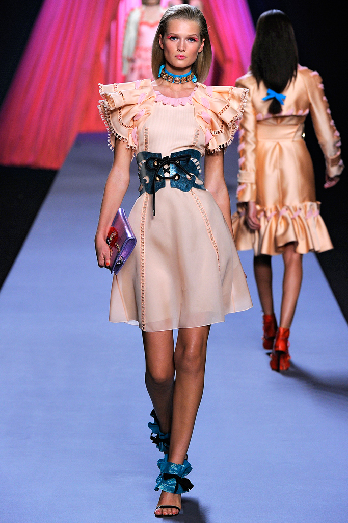 Viktor & Rolf 2012DƬ
