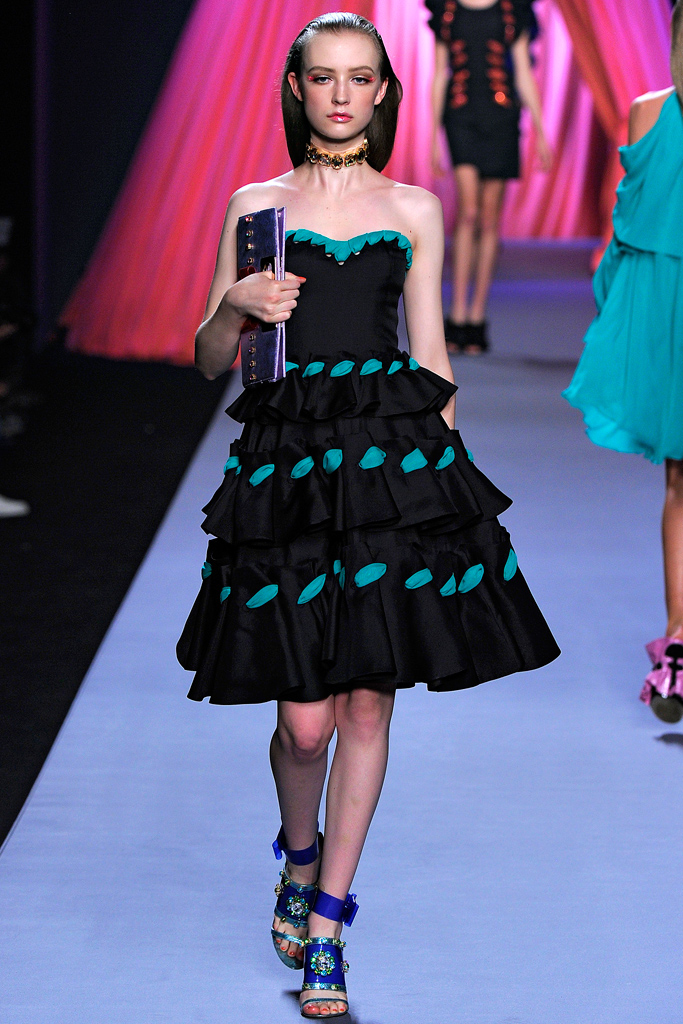 Viktor & Rolf 2012DƬ