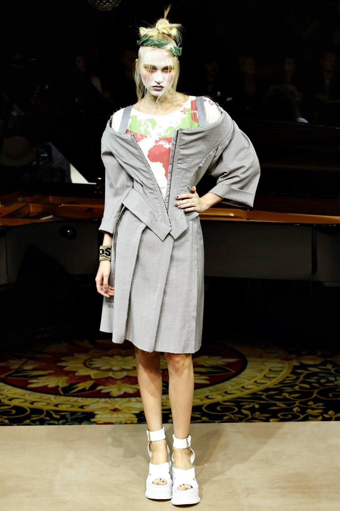 Vivienne Westwood 2012DƬ