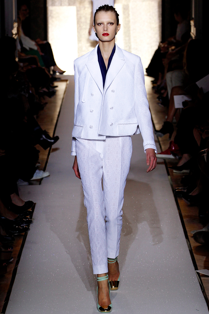 Yves Saint Laurent 2012DƬ