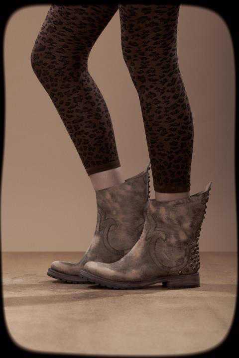 LF Stores 2011ﶬLookbook DƬ