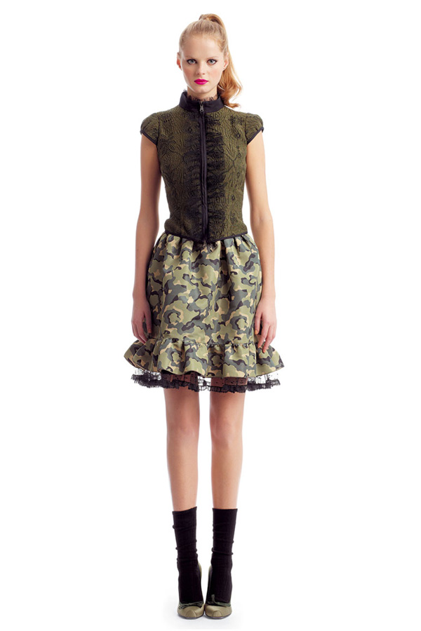 RED Valentino 2011ﶬLookbookDƬ