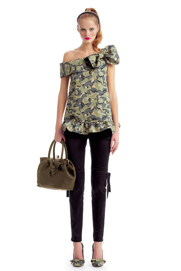 RED Valentino 2011ﶬLookbookDƬ