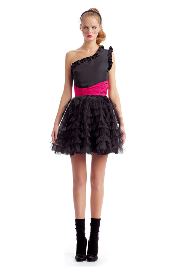 RED Valentino 2011ﶬLookbookDƬ