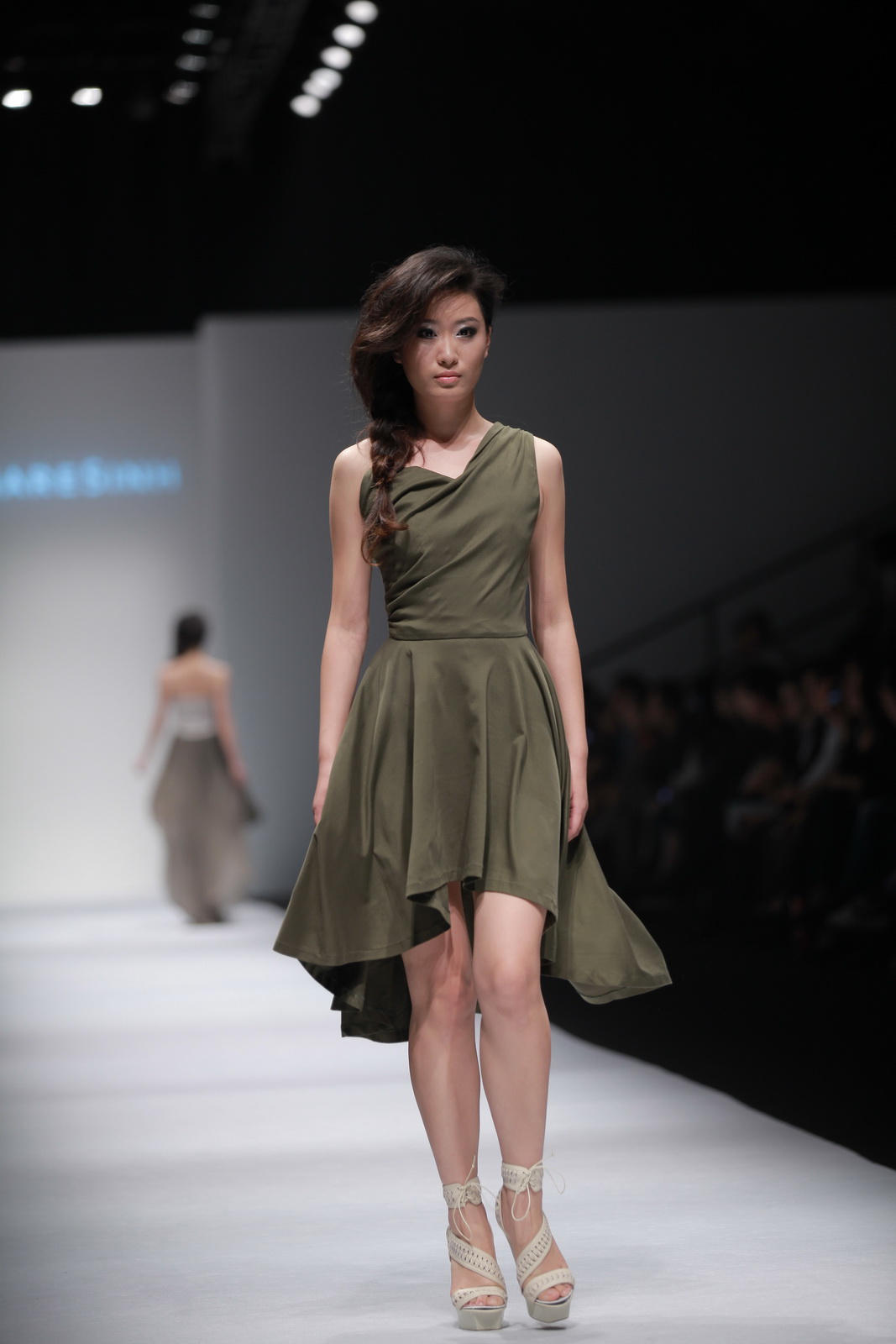 AMARESINH 2012 DƬ