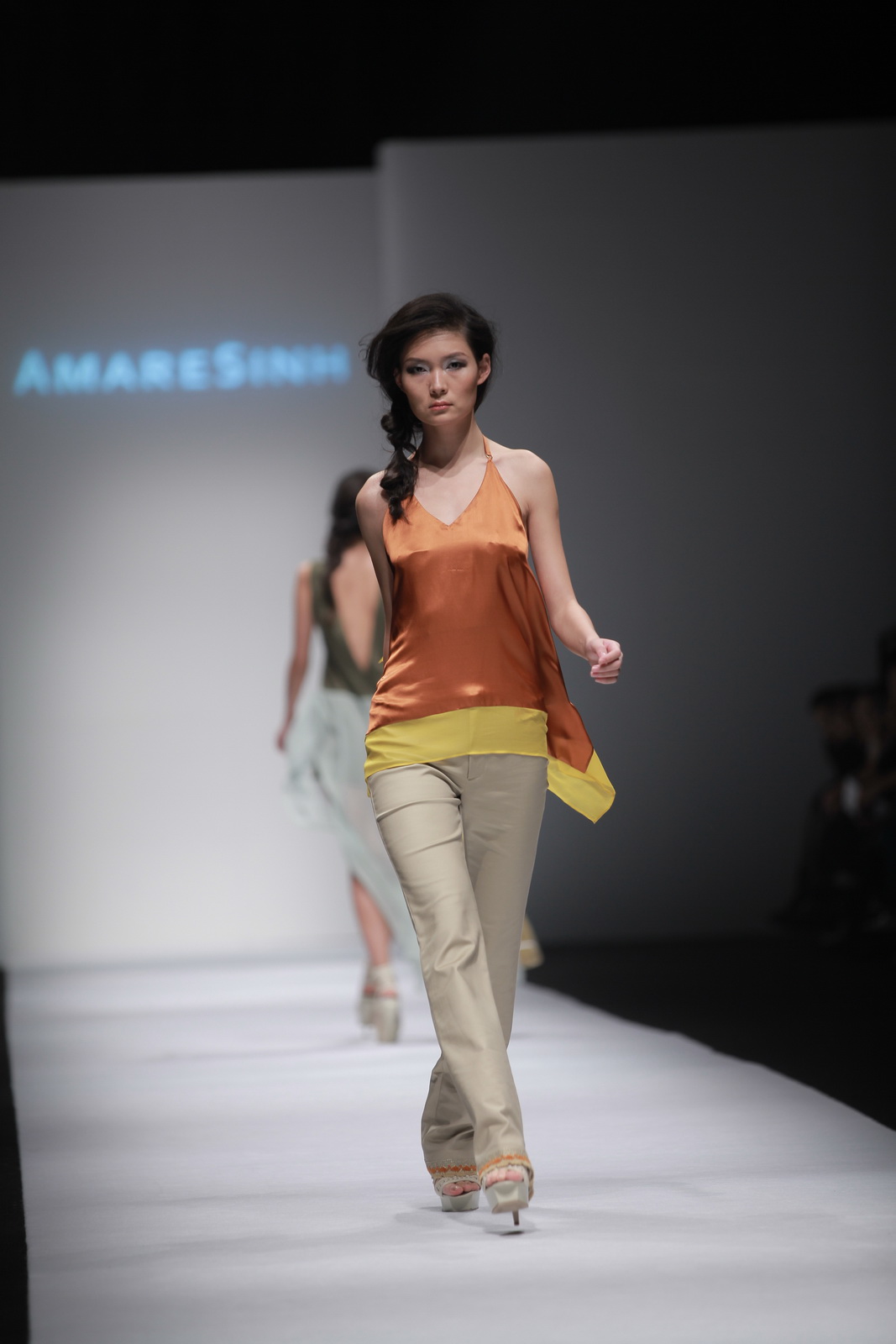 AMARESINH 2012 DƬ