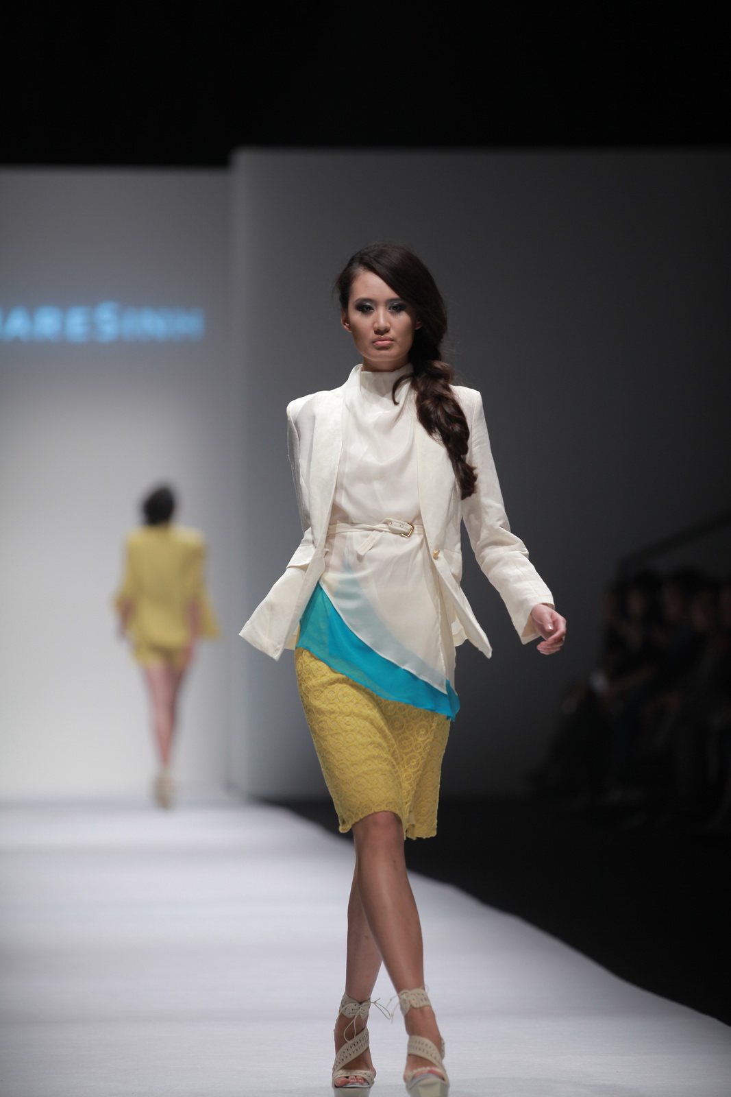AMARESINH 2012 DƬ