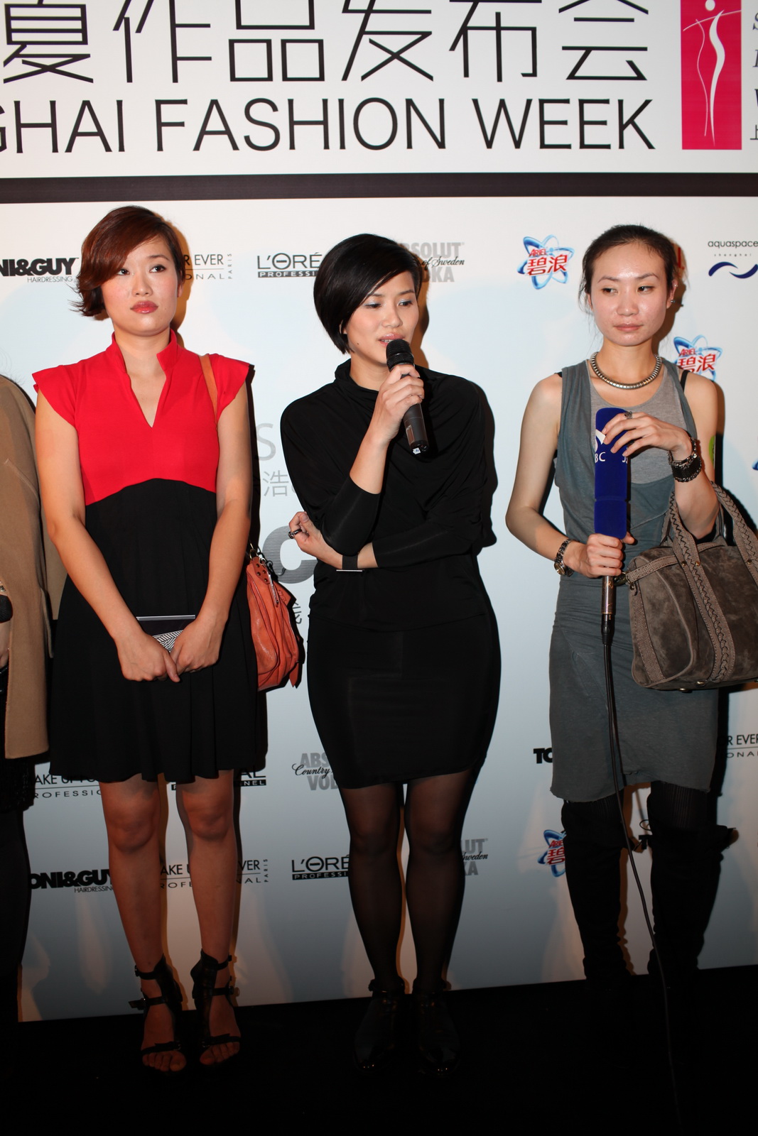 YOUNG DESIGNERSFOR XIU 2012 DƬ