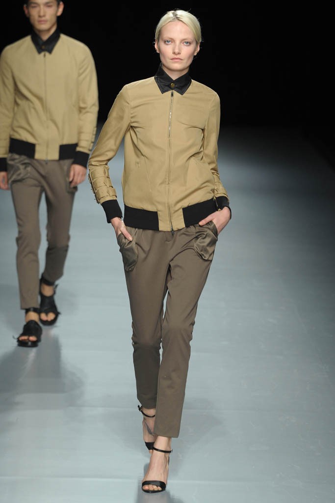 Ato 2012 |DƬ