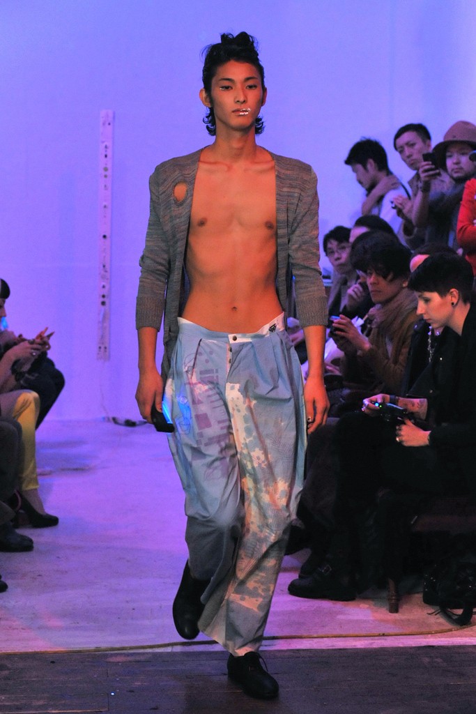 Etw. Vonneguet 2012 |DƬ