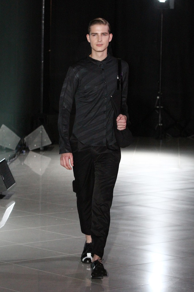 Molfic 2012 |DƬ