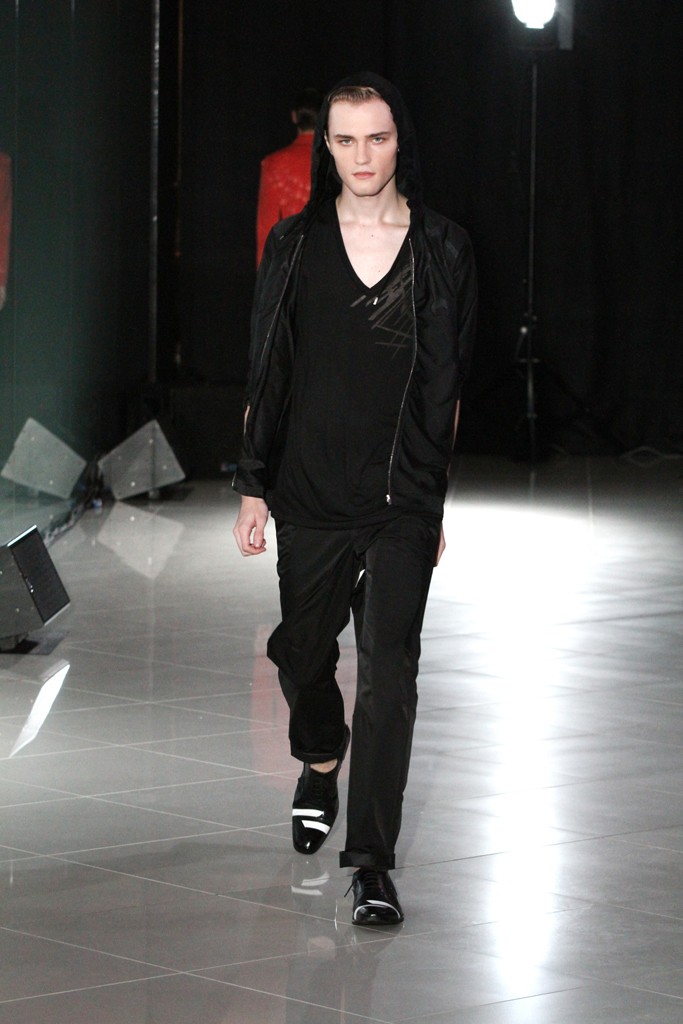 Molfic 2012 |DƬ