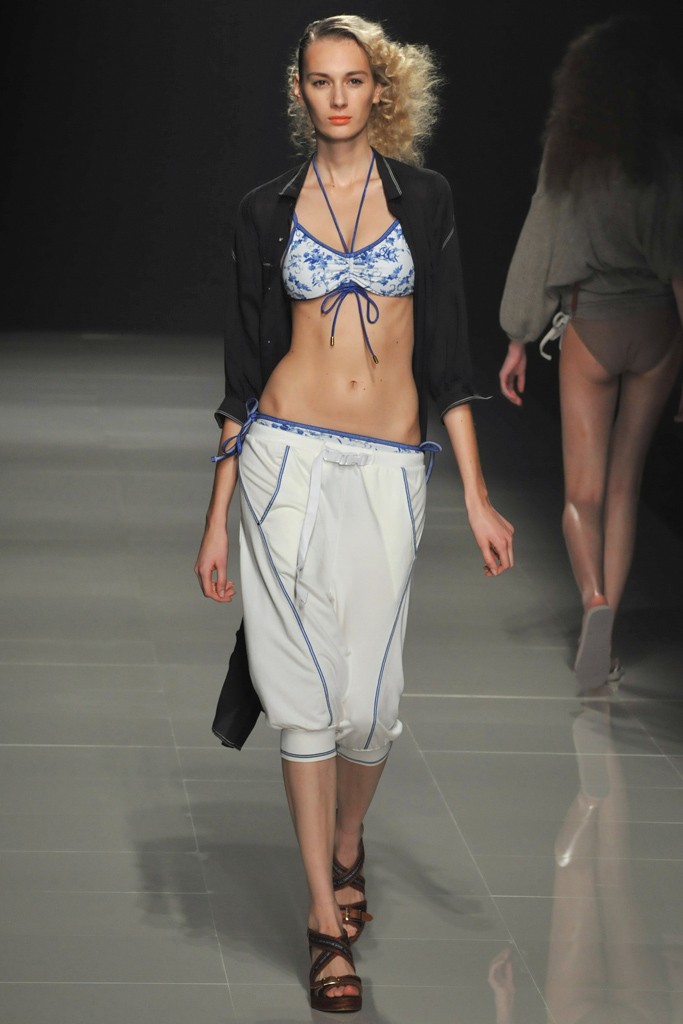 The Dress & Co 2012 |DƬ