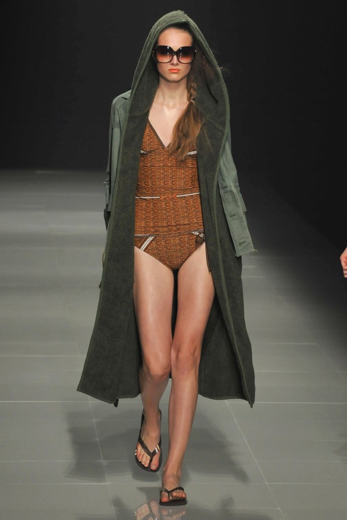 The Dress & Co 2012 |DƬ