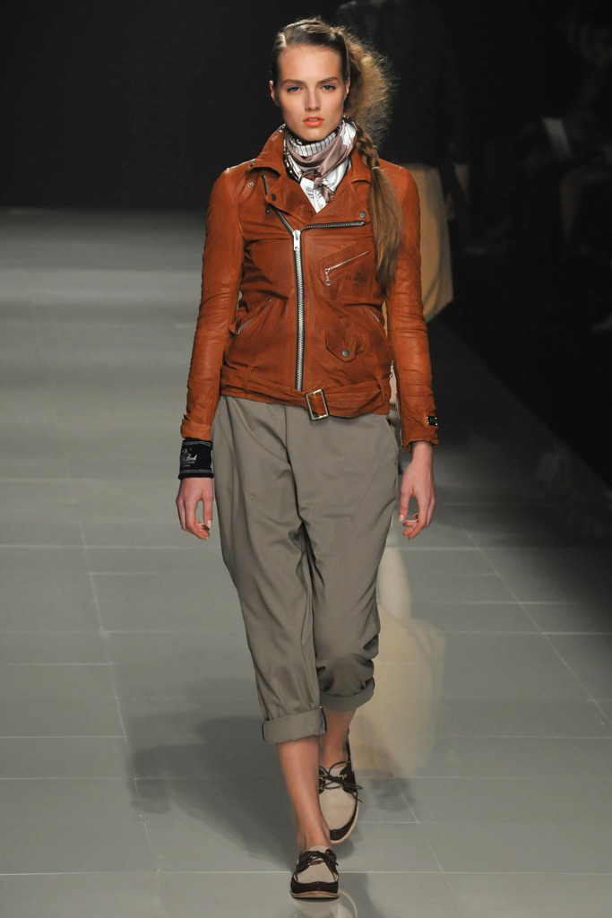 The Dress & Co 2012 |DƬ