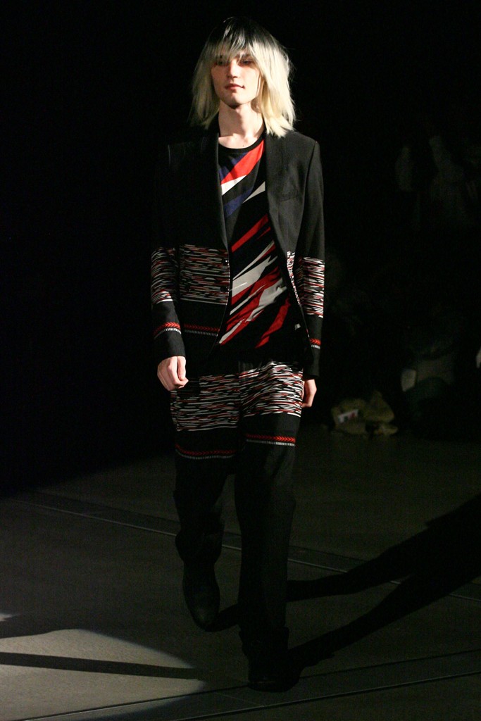Yoshio Kubo 2012 |DƬ