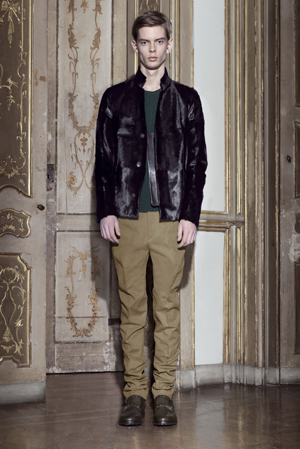 Valentino 2011ﶬbLookbookDƬ