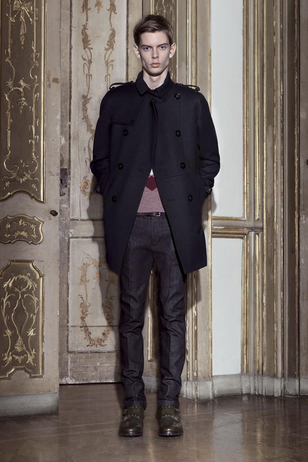 Valentino 2011ﶬbLookbookDƬ